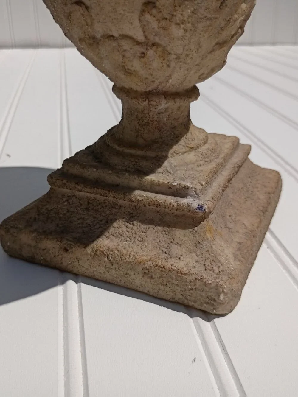 Vintage Style Decorative Urn Vase 8-inch Lightweight Resin Cement Look Old World